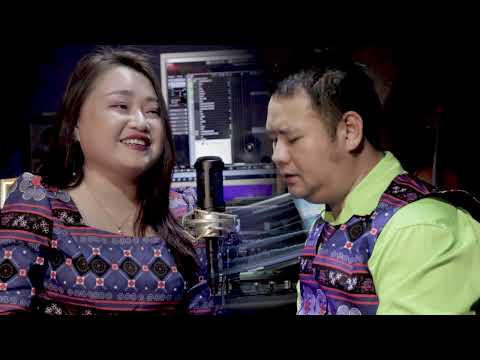 Siab xav ib yam - Cover: Pov Thoj & Zoo Xyooj