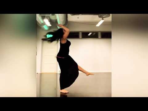 Magdans -  Kermal Oyounak Wael Kfoury - orientalisk dans - magdansös Belly dancer Selina