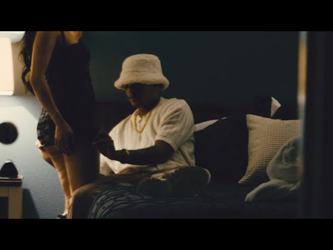 RVSELL - OSCURO👸🏻🌌💗 ( Official Video )