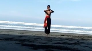 Download lagu keempat penjuru kita cari saudara jika ada musuh pantang tunduk kepala//moto Iks Pi kera sakti mp3