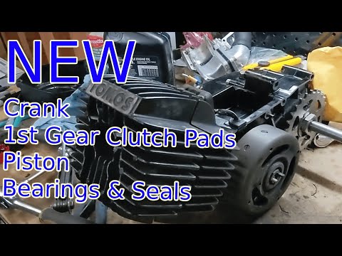 Tomos A35 - Let's Drop, Rebuild, and Reassemble with New Clutch Pads the Well Loved Tomos Engine