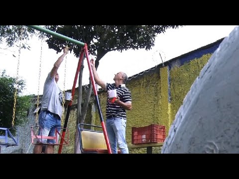 Amor e trabalho em conjunto transformam praça na Vila Aparecida