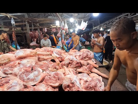 WOW !... 110 Pigs Sold Out Per Day - The Biggest Pigs Distribution Site @Chhbar Ampov Market | Malen