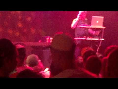 "Shake That Shit" Rapstarr LIVE at The Rex Theater