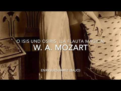 O ISIS UND OSIRIS canta Enrique Suarez (bajo)