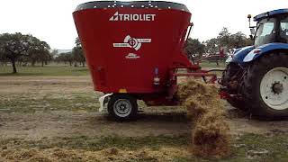 M&eacute;langeuse &agrave; vis verticale Trioliet Solomix SM-12 | Image 4 - Agroline