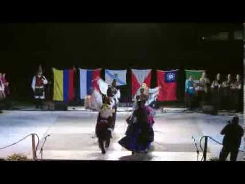 Galician traditional folk dance: Pandeiretada de Limiñoa