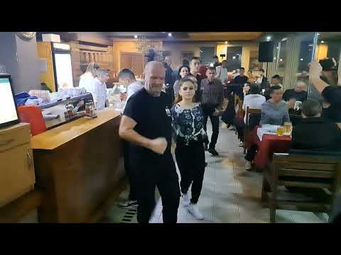 Kolo za Zaju i ostalu raju-restoran Bulbul kod Amela-muzika "Benjo,Dzeneta & Haze"