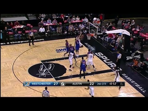 Jonathan Simmons with the double-pump jam!