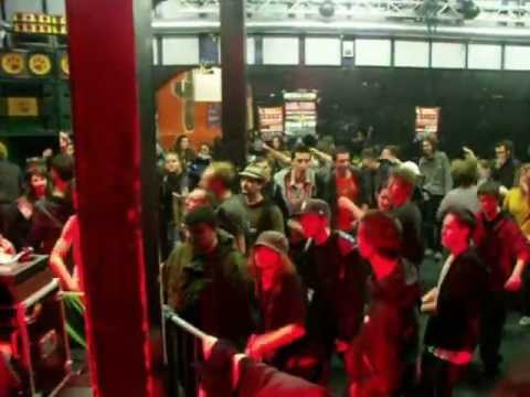 Reggae Revolution : Lion Youth meets Root's Collective - LAST TUNE -