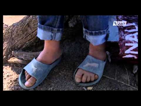 طفل من أطفال الجزائر في عام 2013 و 200 مليار إحتياطي