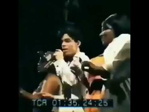 Prince & Mike Scott 💜💜