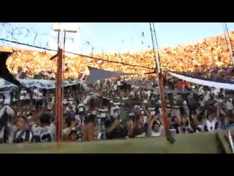 "Hoy le cuento al Amargo ðŸŽµ (vs Huracan)" Barra: La Banda de Fierro 22 &bull; Club: Gimnasia y Esgrima