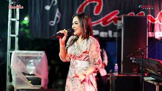 Download lagu EVA AQUILA'S OLD GUITAR - CAMELIA MUSIC - HUDA & IRA'S WEDDING - BALONG BEJI mp3