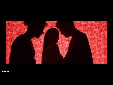 Nube Roja - Un poco más de ti feat Diana Fuentes (Video Oficial)