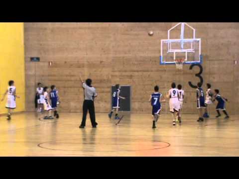 Triple Alex Font, assistència Gerard al partit Mini Vermell Manresa - UE Claret. Març 2012