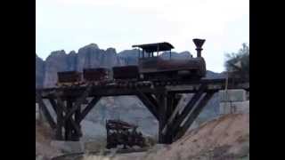 preview picture of video 'Goldfield Ghost Town meander and mine'