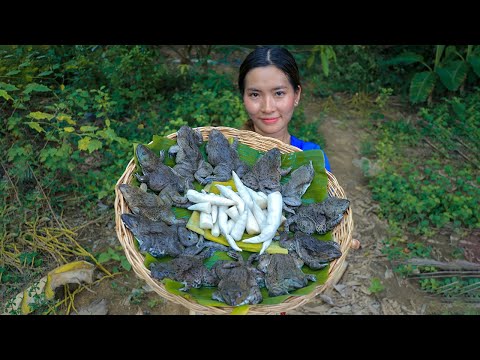 Cooking Yummy Tom Yam Frogs - Cooking Frogs Recipes