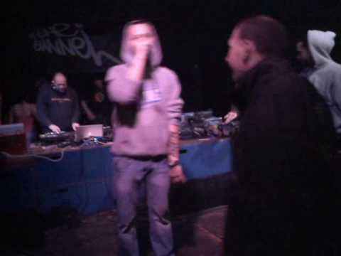 Rauwe School @ OCCII 5-02-2010 freestyl met casto en jason en .....mp4