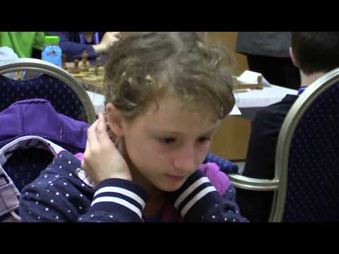 D10 7.3.  Haásová Timea - Havaldová Natália 1 - 0