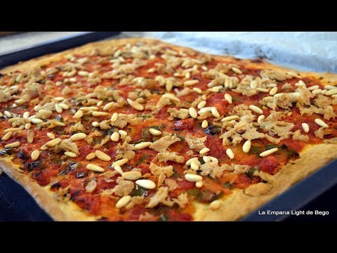 Coca de Tomate Pimientos y Piñones con 2 Métodos para Cocinar