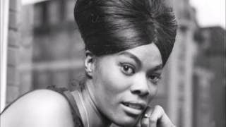 Musik-Video-Miniaturansicht zu Geh' vorbei (Walk On By) Songtext von Dionne Warwick