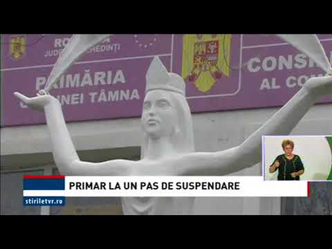 PRIMAR LA UN PAS DE SUSPENDARE
