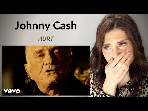 Stage Presence coach reacts to Johnny Cash 'Hurt'