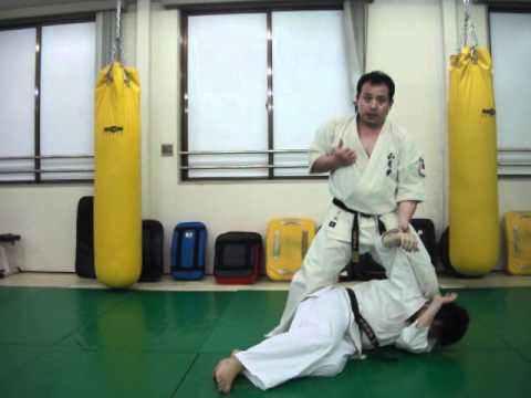【護身カラテ】shinki-karate atushi tamaki  self-defense 　＃５心輝会空手道場　玉城厚志