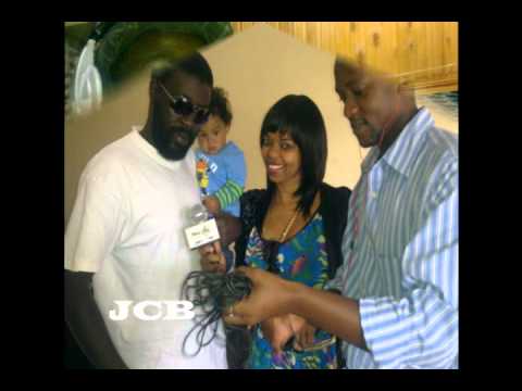 2kaz Mobb ft. JCB of Watengwa Family - Bad Newz_[www.thechronic90.blogspot.com].