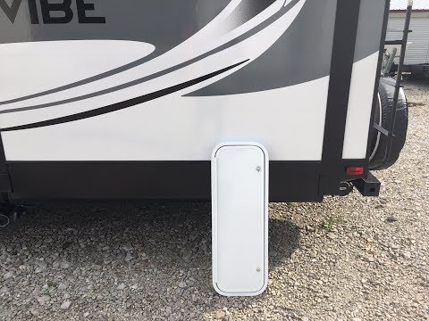 Installing RV Baggage Doors