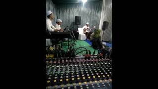 Download lagu ORKES RELIGI (COVER : ONOK TANGIS KELAYUNG-LAYUNG) DALAM ACARA RESEPSI. BERSAMA NJB AUDIO MOJOKERTO mp3