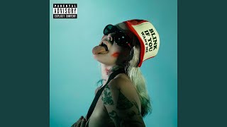 SHE LOVES ME, SHE LOVES ME NOT