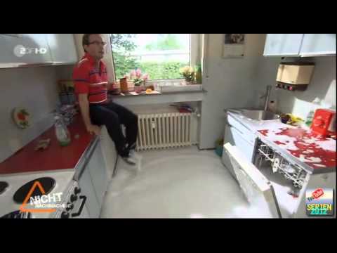 Wigald Boning rastet total aus vor der Kamera - Kameramann muss dran glauben