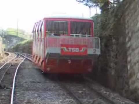 Fahrt mit der Standseilbahn Treib Seelisberg