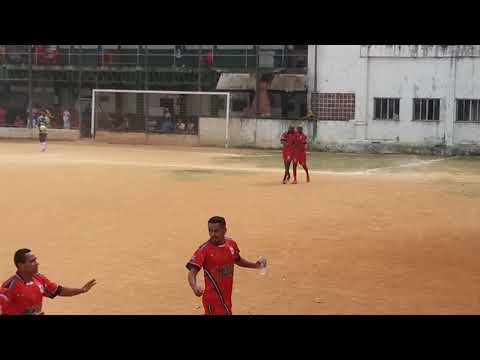 Gol após lançamento direto para o ataque | avarzea.com.br