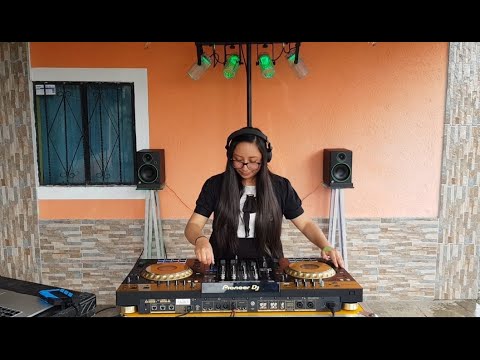 ESPECIAL DÍA DEL DJ-PIONEER XDJ XZ-N