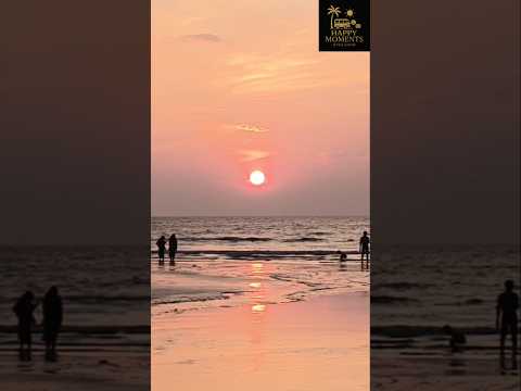 Sunset therapy at juhu beach 🌊🌴 #vlog #mumbaivlog #travel #happymomentswithhanif