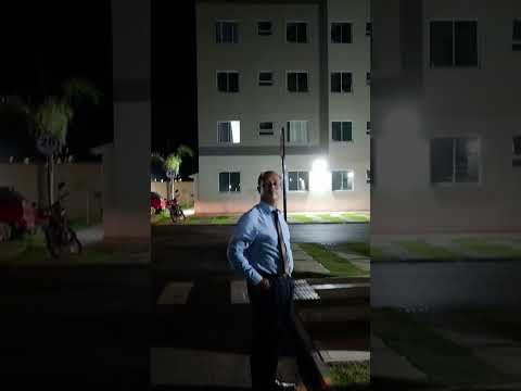 árvore de natal no condomínio da MRV em Anápolis Goiás maior que o prédio