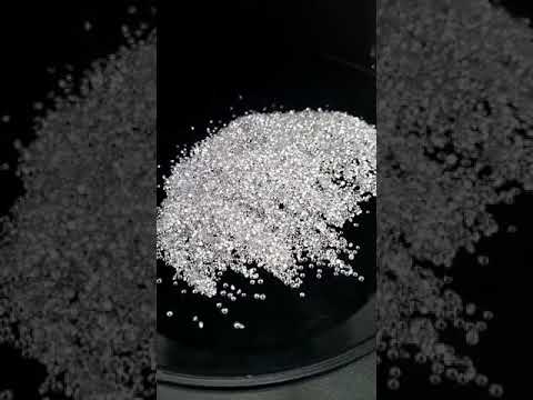 Round Brilliant Cut 0.30ct DEF VVS VS HPHT Lab Grown Diamond
