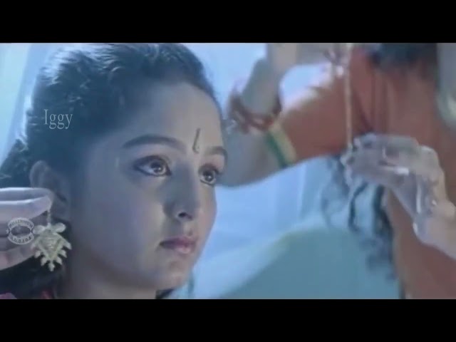 Akale nizhalay aliyum kiliye