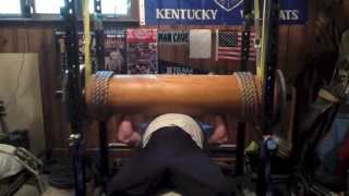 preview picture of video '435 lb Wooden Log Bench Press'