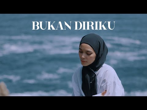 Bukan Diriku - Samsons (Cover by Mitty Zasia)