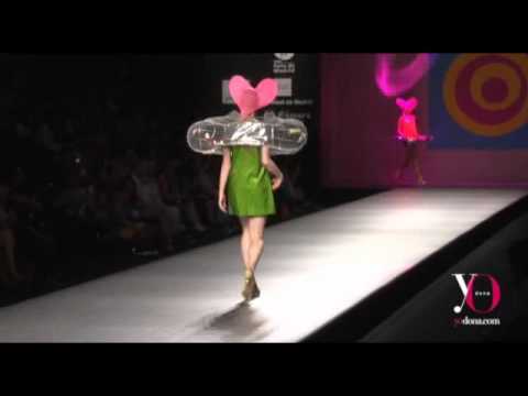 YO DONA: Desfile de Agatha Ruiz de la Prada primavera/verano 2013 MBFWM