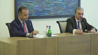 ԱԳՆ կենտրոնական ապարատի և օտարերկրյա պետություններում ՀՀ դիվանագիտական ծառայության մարմինների ղեկավարների ամենամյա համաժողովի մասնակիցների հանդիպումը Սփյուռքի գործերի գլխավոր հանձնակատար Զարեհ Սինանյանի հետ