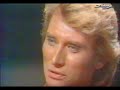 JOHNNY HALLYDAY dans ce train clip dan sadydan