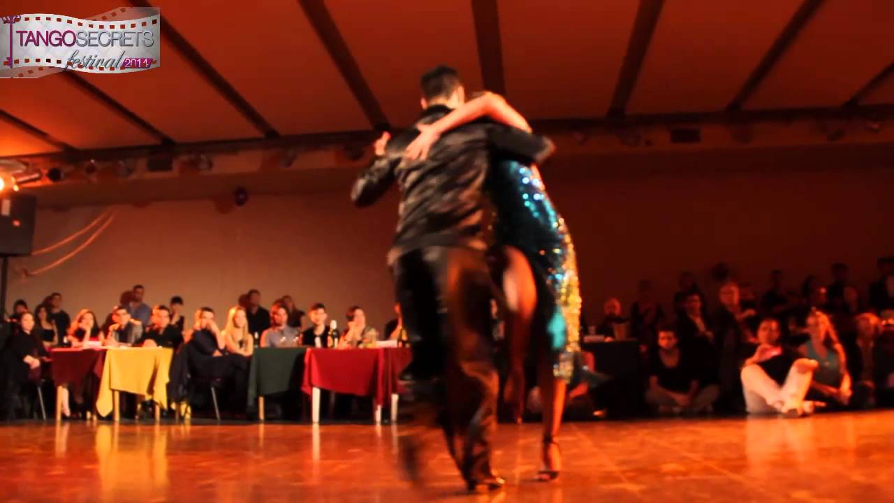 JAVIER RODRIGUEZ Y NOELIA BARSI en el Tango Secrets Festival 2014 01/03