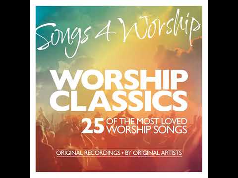 10,000 Reasons (Live) (Feat. Tom Field) - Momentum