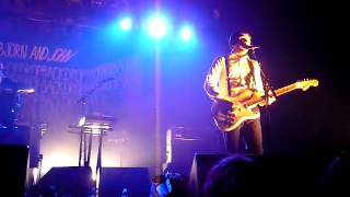 Peter Bjorn &amp; John - Living thing