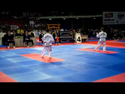 Roisin O'Neill v Yunona Ignatenko. Junior Female 1 Dan Tul. Quarter Final. 2012 Euros, Bulgaria